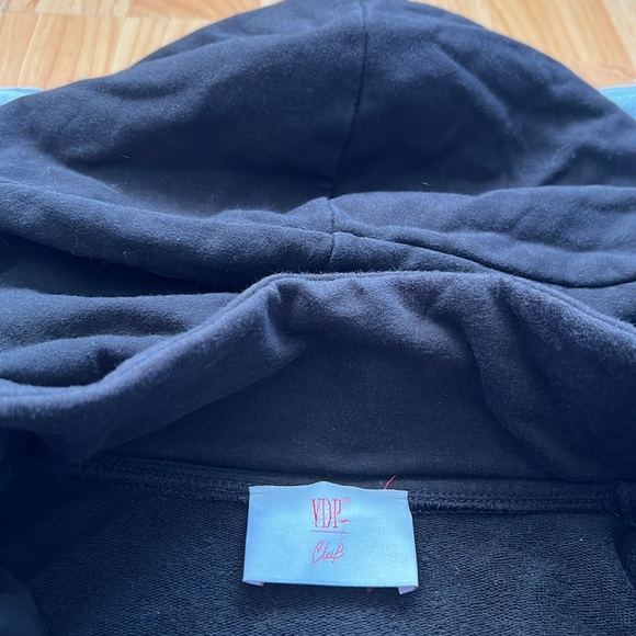 VDP Club Collection , Sweatshirt,size 40 - Picture 3 of 7